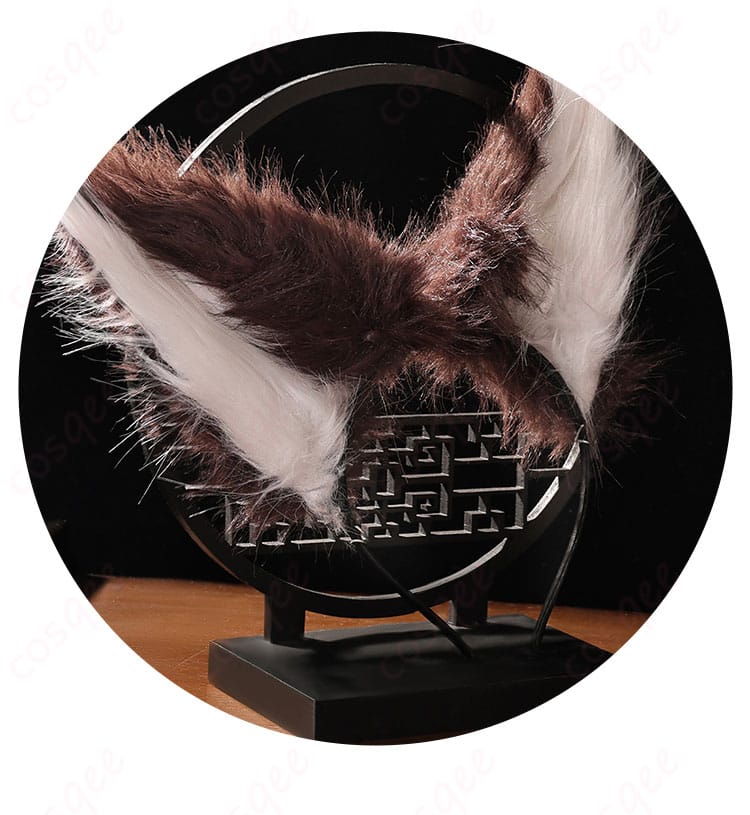 帰忘の流離人コスプレ衣装の耳飾り、繊細なデザインが特徴的。