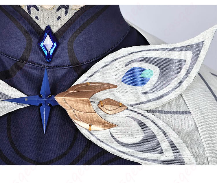 ヴィタのコスプレ衣装の襟元装飾、精緻な刺繍と高級感が漂うデザイン。