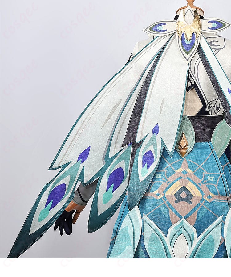 ヴィタのコスプレ衣装の背中装飾、背面のディテールがキャラクターの魅力を引き立てる。