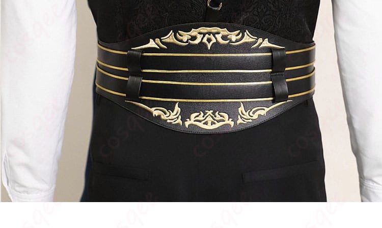 セフィロス コスプレ衣装の腰封のディテール。完璧なバランスでキャラクター感を表現。