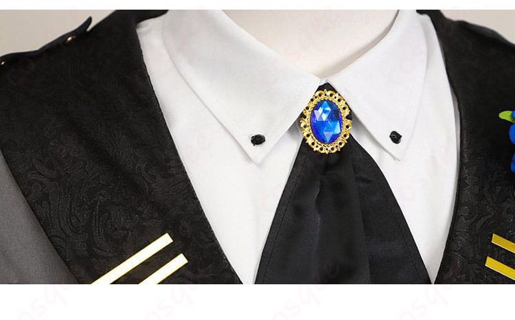 セフィロス コスプレ衣装の領口と領巾のディテール。完璧な装飾でキャラクター感がアップ。