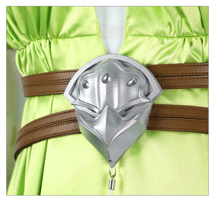 ノフィカ衣装の腰部分のディテール。豪華な装飾が目を引きます。