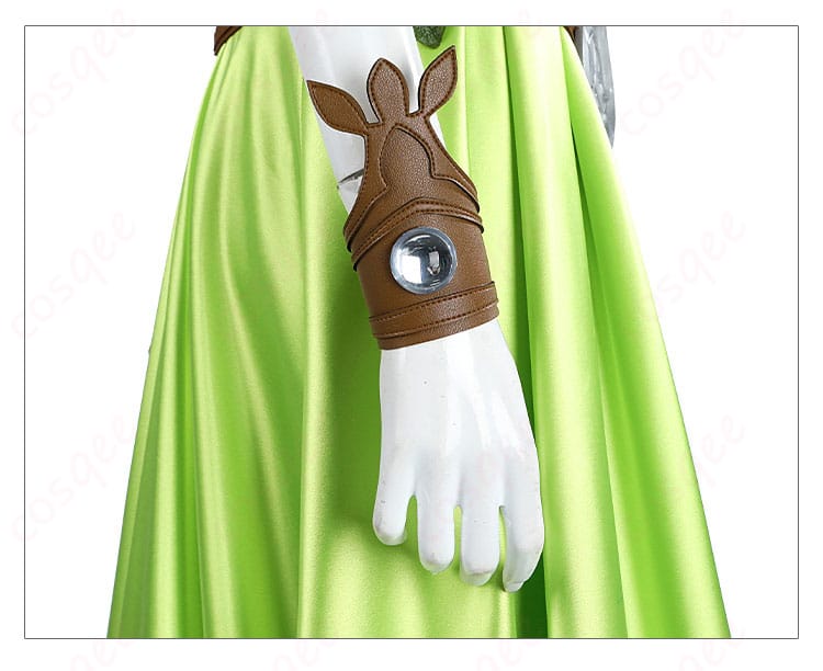 ノフィカコスプレ衣装の首飾りの背面デザイン。精密な作り。