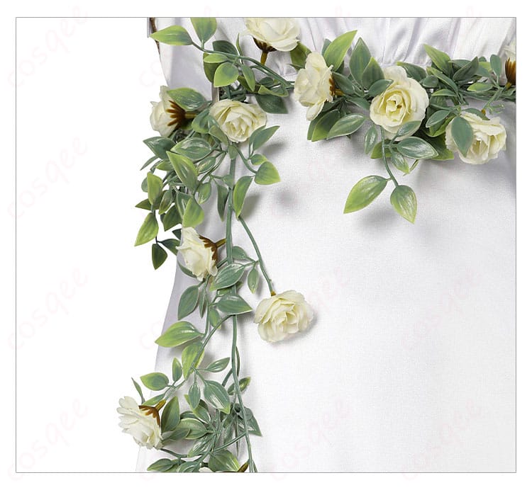 エアリスのアクセサリーに使われている花飾りのディテール。女性らしい優雅さを強調。