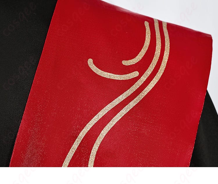 荒廃ラップランドコスプレ衣装のマント背面装飾。背面に施された豪華なディテール。