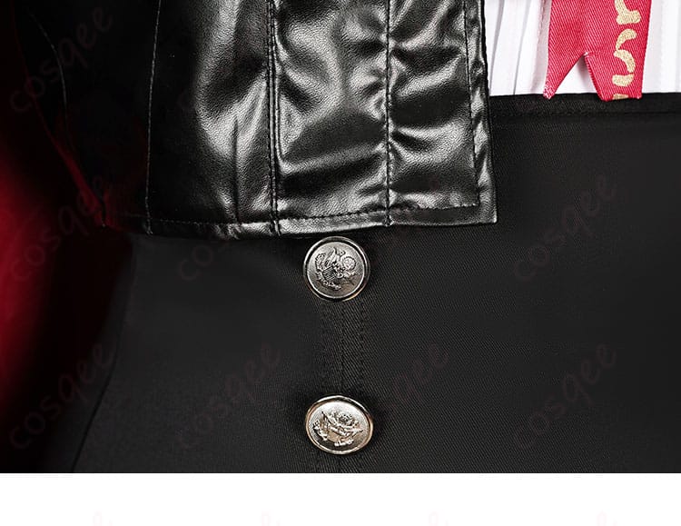 荒廃ラップランドコスプレ衣装のウエスト部分のボタン装飾。シンプルながら洗練されたデザイン。