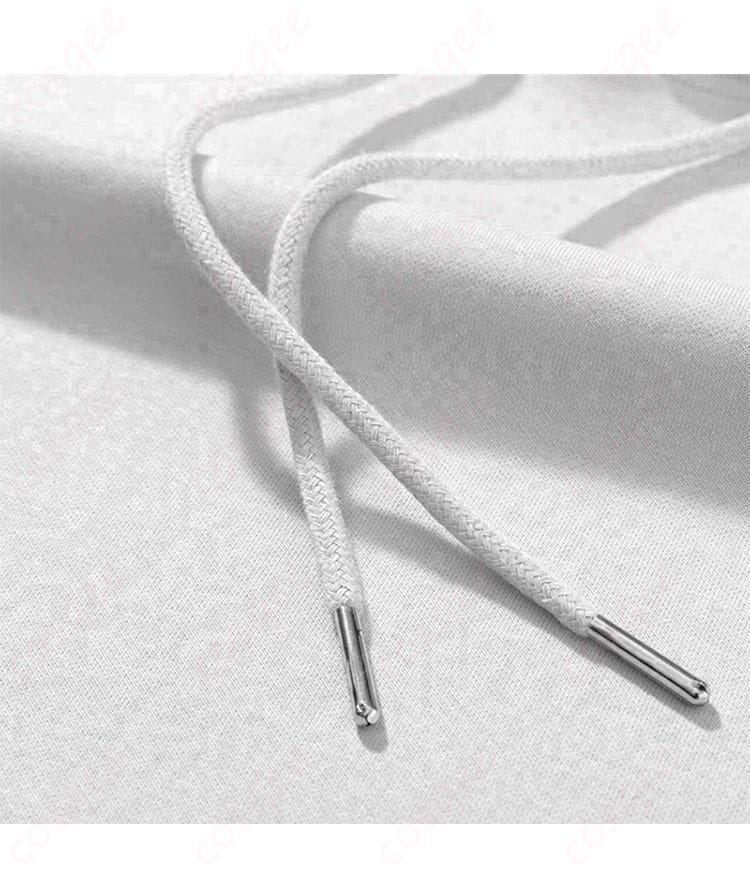 帽子の系绳装飾細部。セイヤ コスプレ衣装の特徴的なアクセサリー。