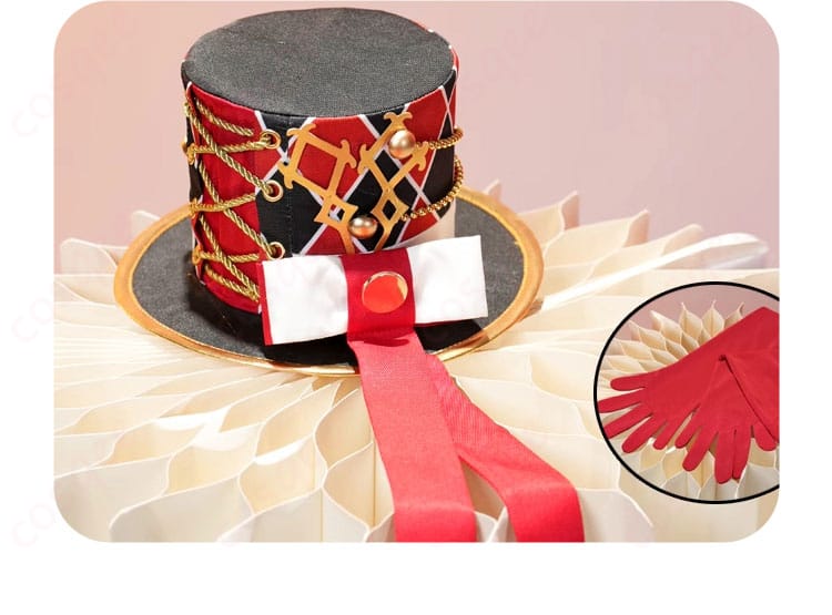 帽子と手袋装飾のディテール – 礼瀬マヨイ コスプレ衣装の帽子と手袋の装飾詳細