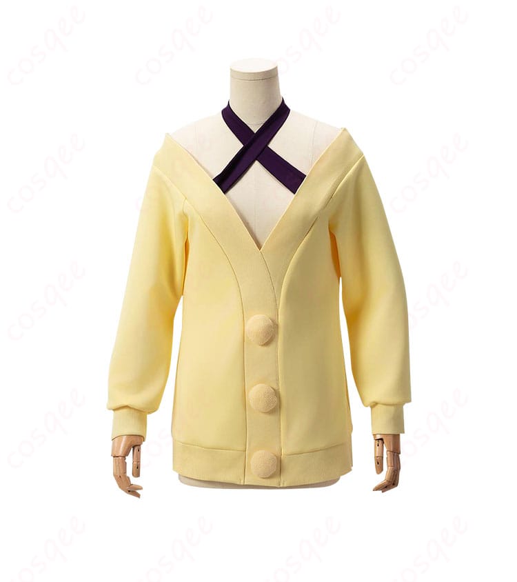 内搭服の前面ディテール。インナー部分のデザインとディテールがしっかりと確認できます。