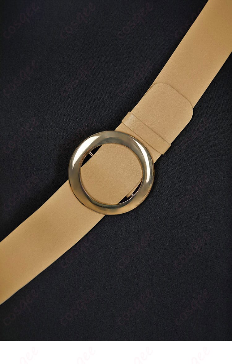 斜めショルダーストラップの装飾細部。ゾロのコスプレ衣装の特徴的なアクセサリー。