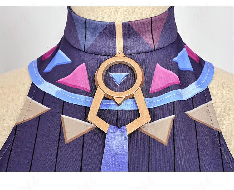 シトラリ コスプレ衣装 服の領口装飾細部。繊細な刺繍と装飾が施されています。