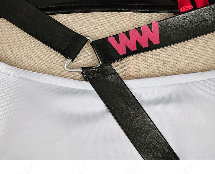 アークナイツ マルベリー コスプレ衣装 系帯の装飾細部。デザインの重要なポイントとして丁寧に施された装飾。