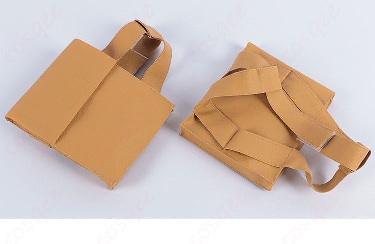 レッグポーチの装飾詳細 | コスプレ衣装の脚部ポーチ装飾の詳細