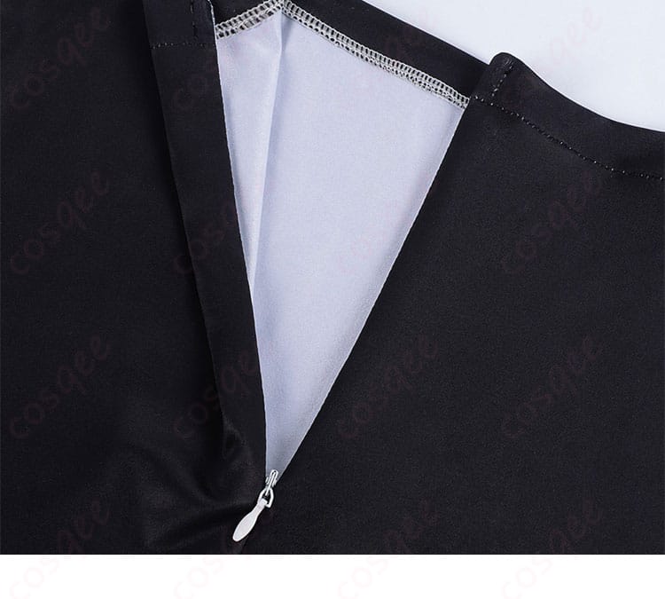 衣服のチェーン装飾詳細 | コスプレ衣装のチェーンディテール