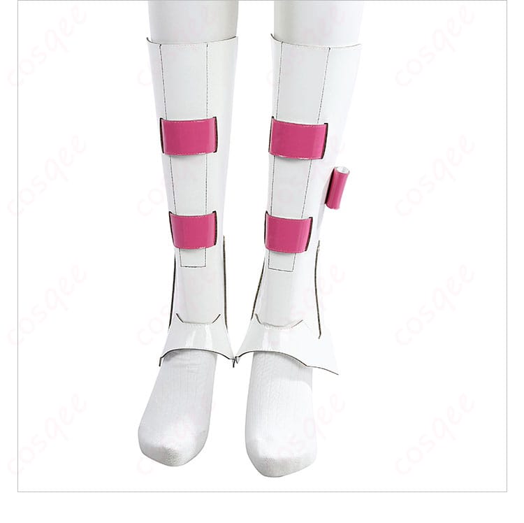 レッグウォーマーとブーツの装飾細部、グウェンプール衣装