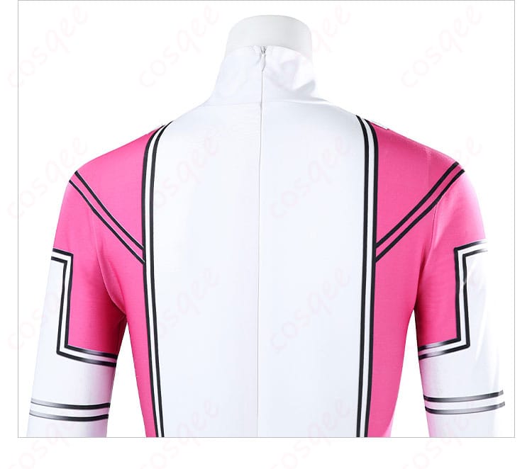 背面衣チェーン装飾の詳細画像、グウェンプール衣装