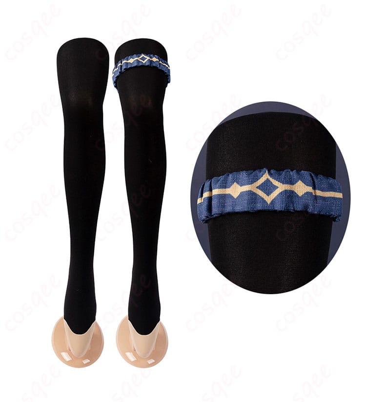 タイツと脚部の装飾ディテール。ウマ娘 コスプレ衣装の足元を強調。