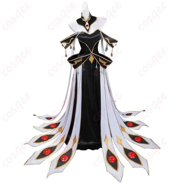 コードギアスのC.C.を気品ある黒×金で纏うブリタニア衣装コスプレ