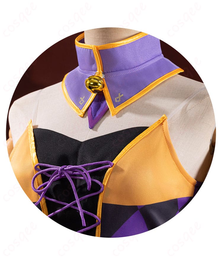 服装の襟部分に付いた鈴の飾り細部。レムの特徴的なアクセサリーが細かく表現されています。