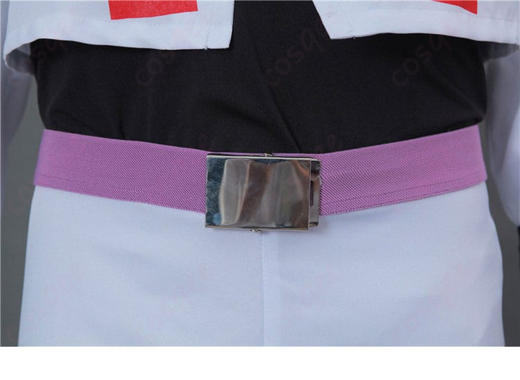 コジロウの制服コスプレ衣装のベルト装飾ディテール