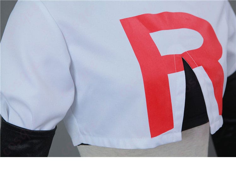 ムサシ コスプレ衣装 上衣の文字装飾ディテール、キャラクターの特徴的なデザイン。