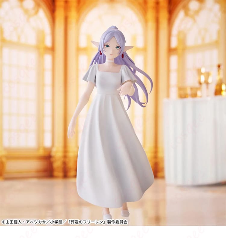 フリーレン コスプレ衣装 キャラクターと衣装の全身画像 - フリーレンの魅力を忠実に再現したコスプレ衣装。詳細なデザインでイベントや撮影に最適