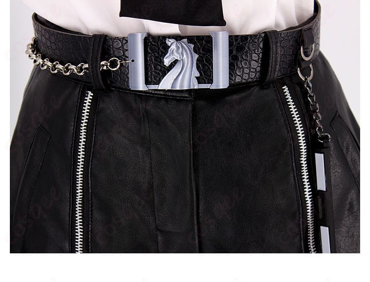 恋と深空 プレイヤー コスプレ衣装 腰帯装飾のディテール。キャラクターの特徴がよく分かります。