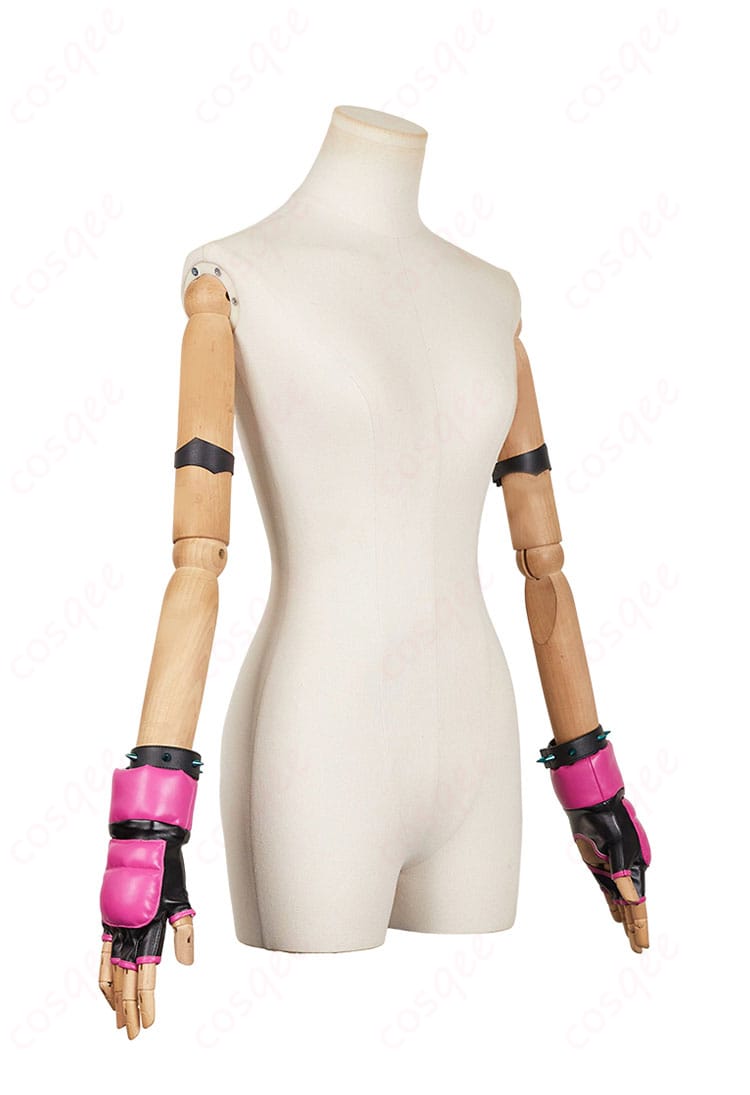 拳套のディテール、精密なデザインとストリートファイターのキャラクターを忠実に再現した画像。