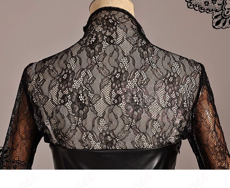 『SAKAMOTO DAYS』大佛(おさらぎ)コスプレ衣装の背面のディテール、衣装の後ろ姿