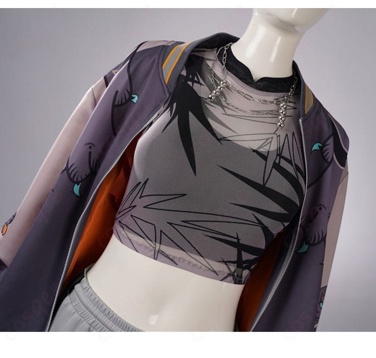 服装装飾のディテール。衣装の美しい装飾が細部まで再現された部分。