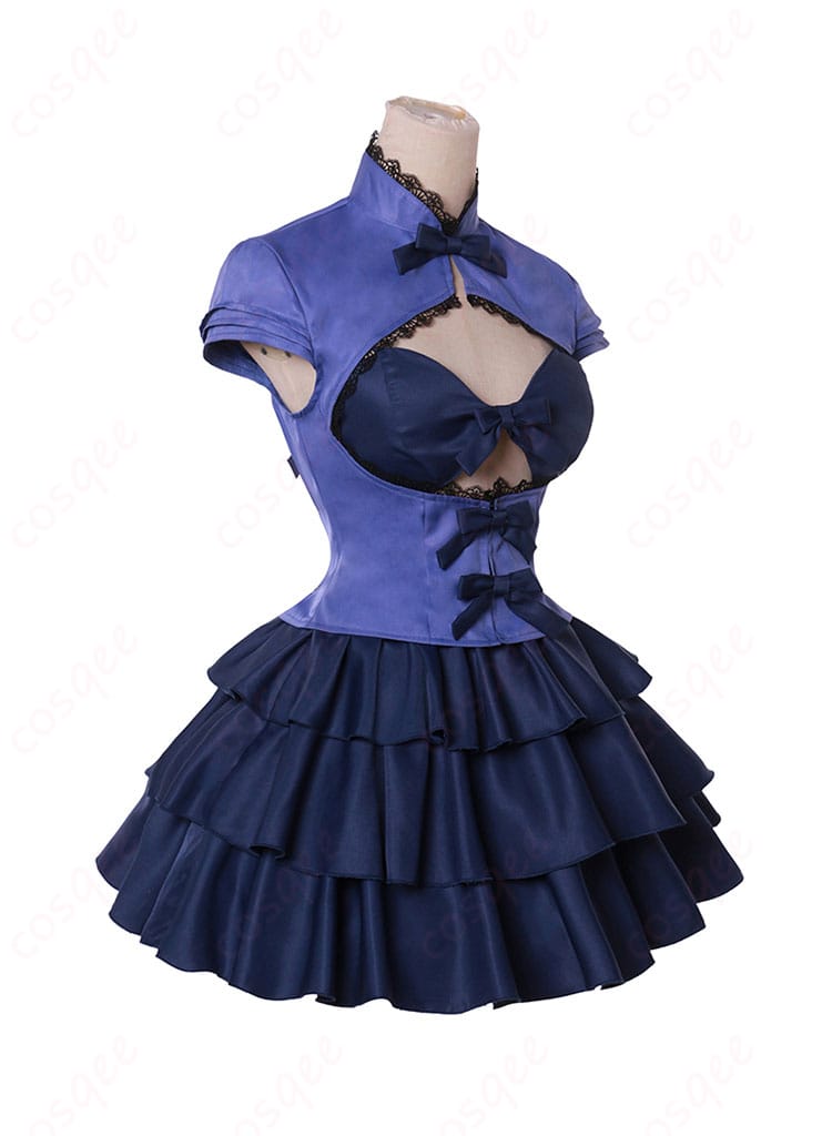 商品側面のコスプレ衣装のディテール。魔法少女篝火花の衣装のシルエットと装飾が美しい。コスプレイベントに最適。