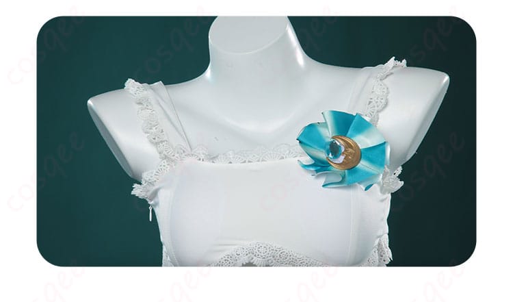 『第五人格』踊り子コスプレ衣装の襟の刺繍と装飾、華やかなディテールが特徴。