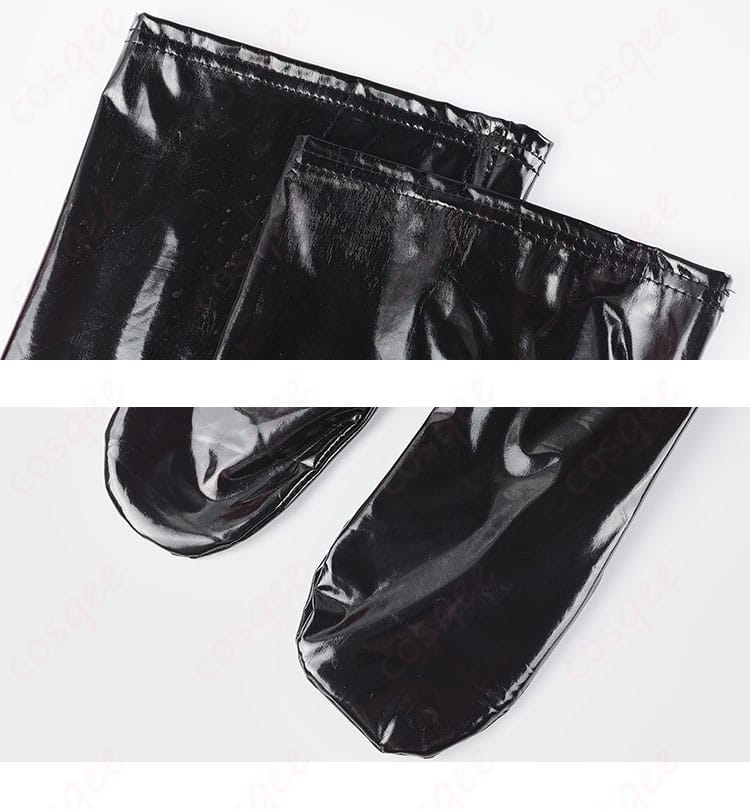 ブーツの装飾ディテール。遠坂凛のコスプレ衣装の靴のディテール部分。