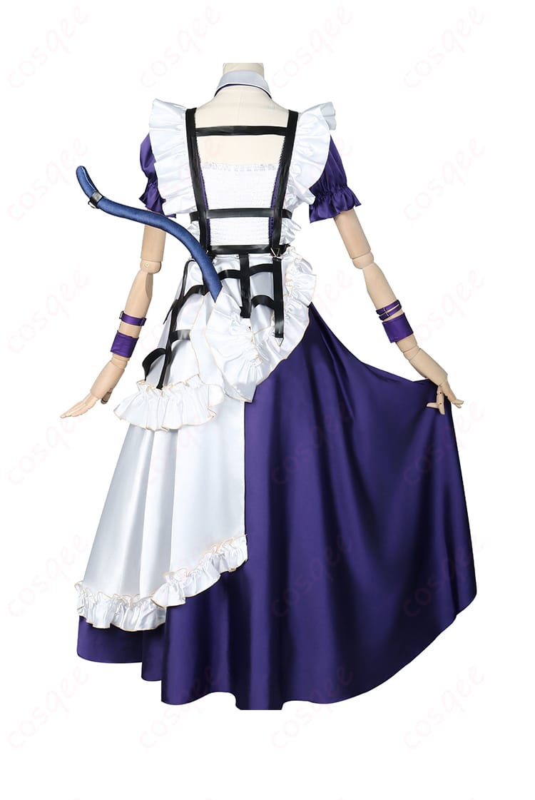 商品背面のコスプレ衣装のデザイン - 後ろ姿と細部のディテール