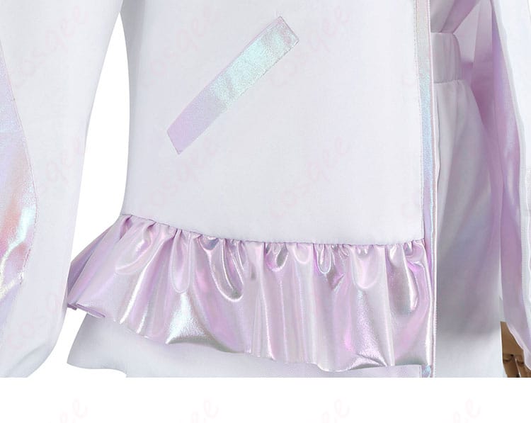 轟はじめ コスプレ衣装の外套のポケット部分のディテール。