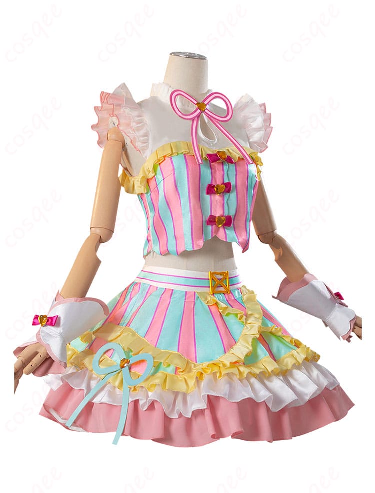プリパラ 真中らぁら コスプレ衣装 アイドル衣装の右側画像。衣装の美しいラインとディテールが際立っています。