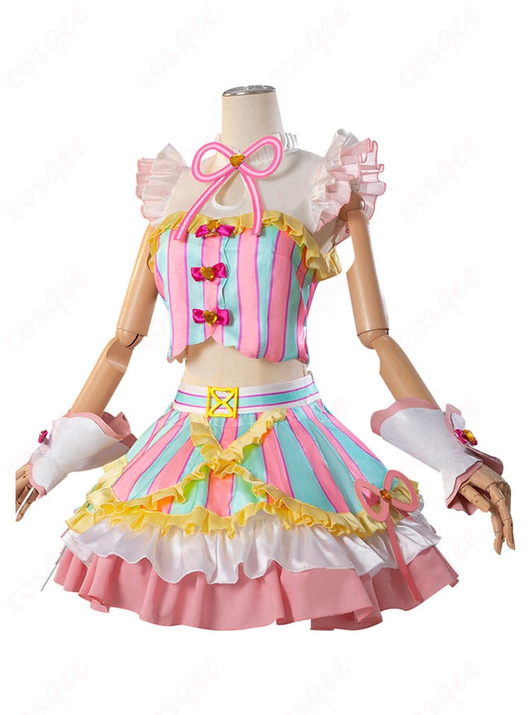 プリパラ 真中らぁら コスプレ衣装 アイドル衣装の左側画像。衣装のデザインとフィット感がよく分かります。