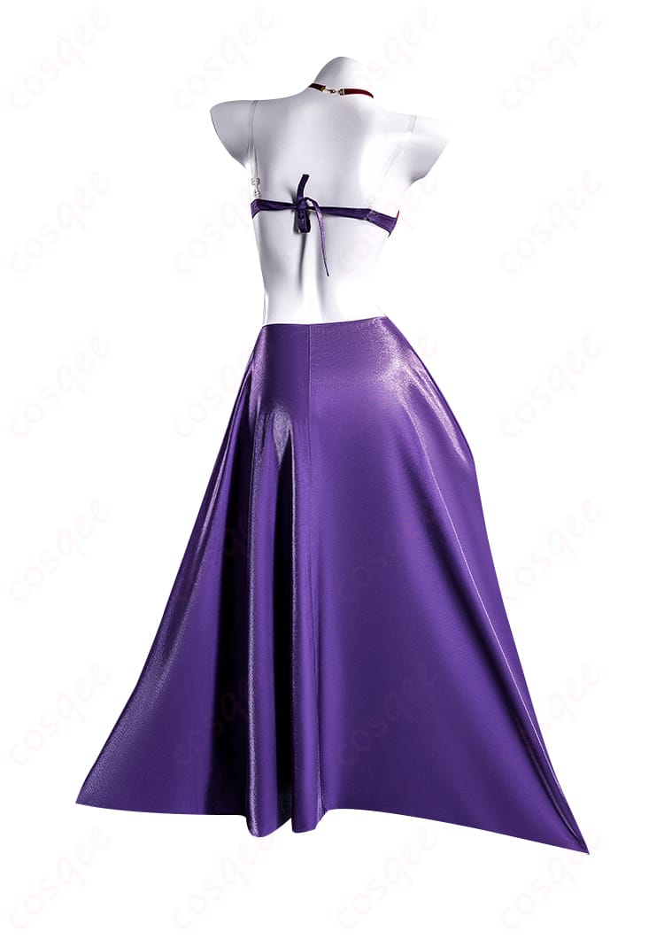 ジャンヌ・ダルク〔オルタ〕コスプレ衣装の背面画像。背面の細部まで再現された衣装。ゲームのキャラクターにぴったり。