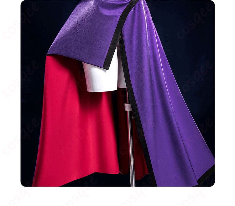 コスプレ衣装の裙摆装飾の詳細。優雅で豪華なデザインが、ジャンヌ・ダルク〔オルタ〕の魅力を引き立てます。