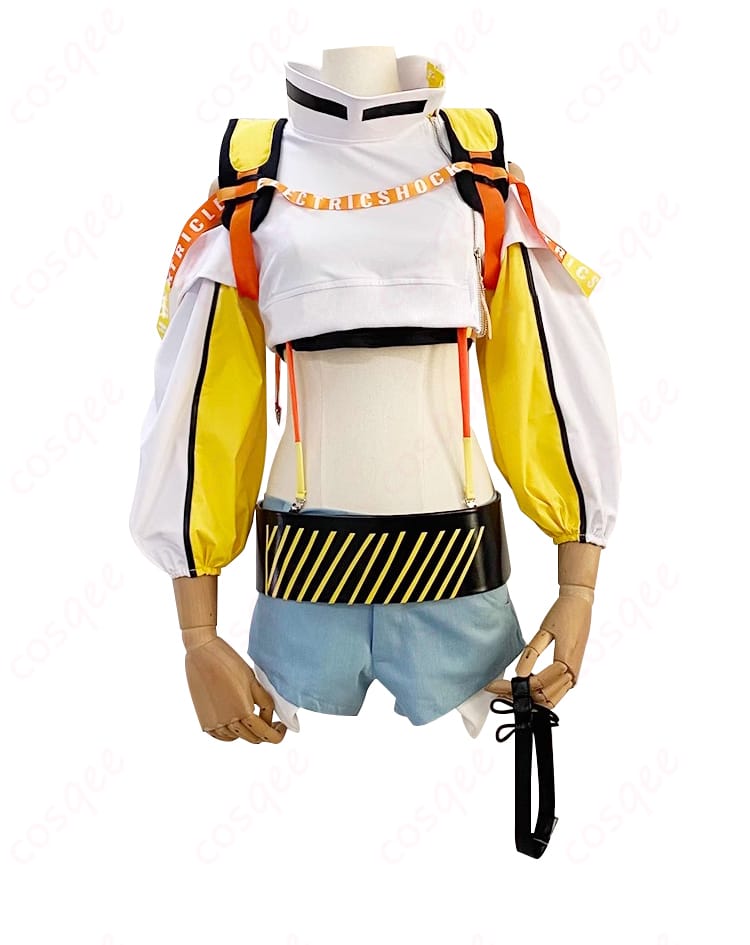 エレグ コスプレ衣装 装飾細部の画像。刺繍や装飾が細部まで精緻に施されたコスプレ衣装の詳細。