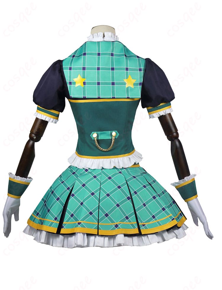 藤堂ユリカ コスプレ衣装 背面図。背中の装飾やデザインがよく見える。