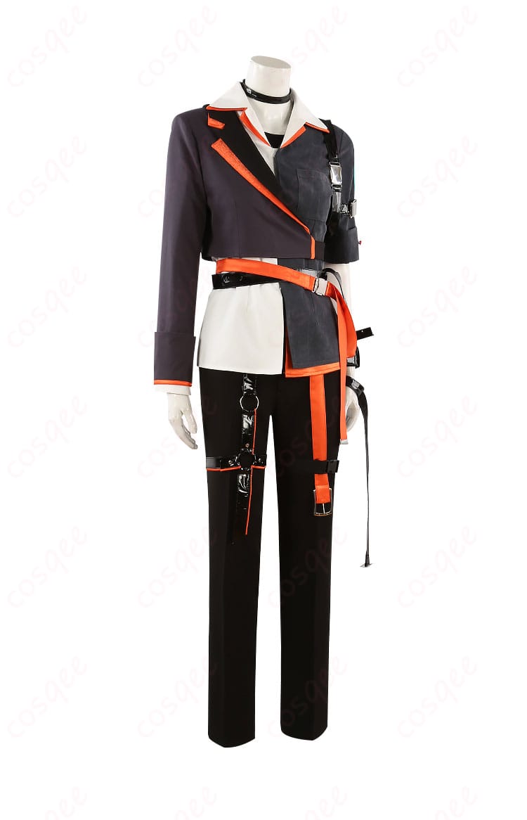 「原神」楓原万葉 コスプレ衣装側面図。衣装のラインとフィット感をチェックできる画像。