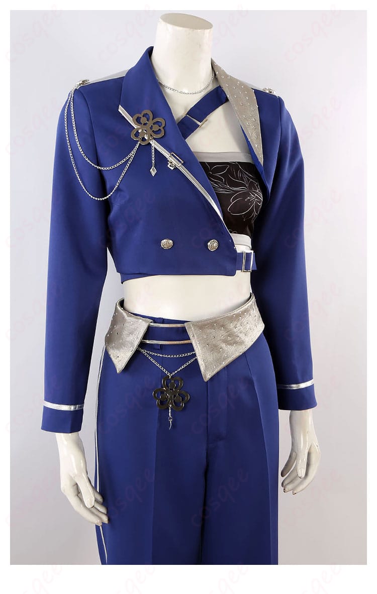 服の装飾細部をクローズアップした写真。プロジェクトセカイ コスプレ衣装の精緻な刺繍と装飾。