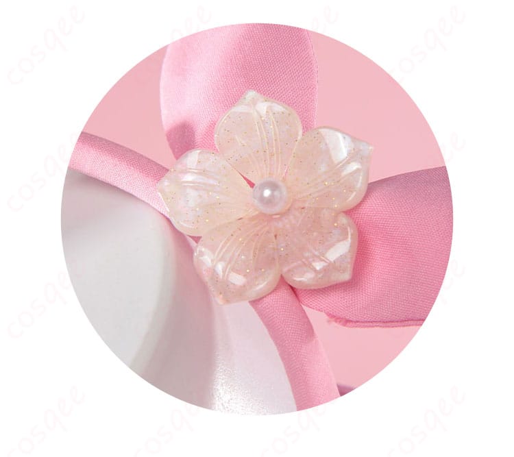 桃井愛莉のコスプレ衣装の髪飾り詳細。鮮やかなデザインで魅力的。