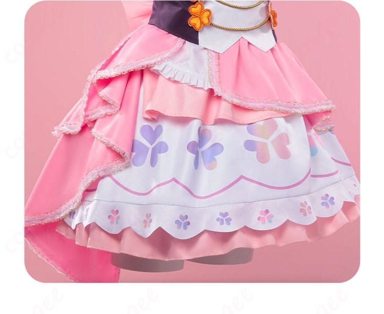 プロジェクトセカイ 桃井愛莉のコスプレ衣装のスカート装飾。特徴的なデザインを強調。