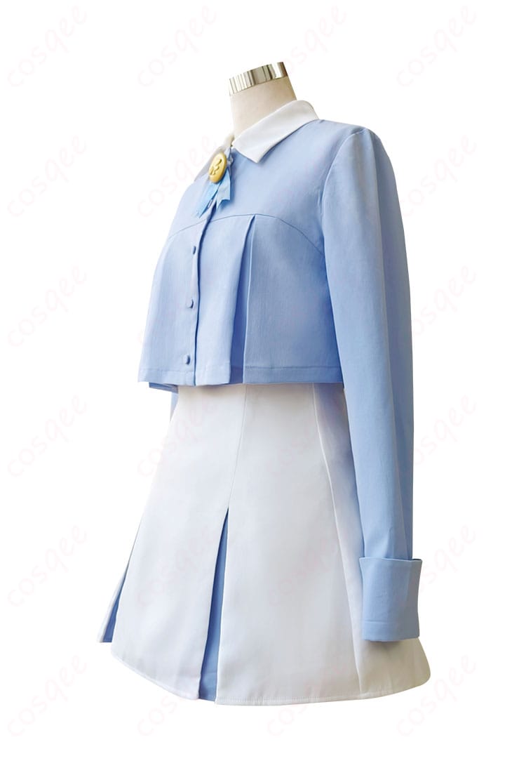 カードキャプターさくら 木之本桜 コスプレ衣装 左側からの画像。衣装のバランスやラインが確認できる。