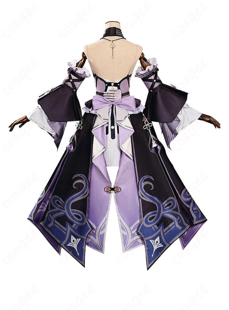 商品背面図、スターレイル マダム・ヘルタ コスプレ衣装の背面ディテール