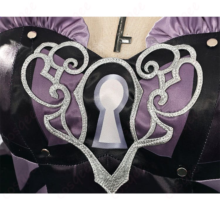 服装の襟飾りディテール、マダム・ヘルタ コスプレ衣装の高忠実度の細部