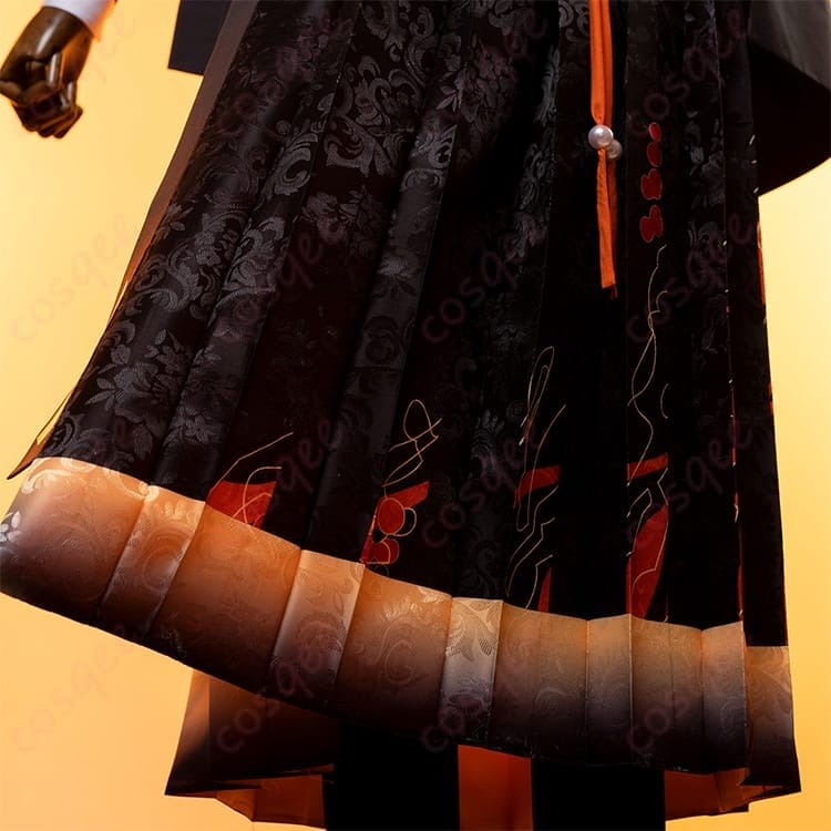 迷い子バラッドの世界観を纏う耽美コーデ｜豪華装飾で写真映えするコスプレ衣装 - 7枚目の画像