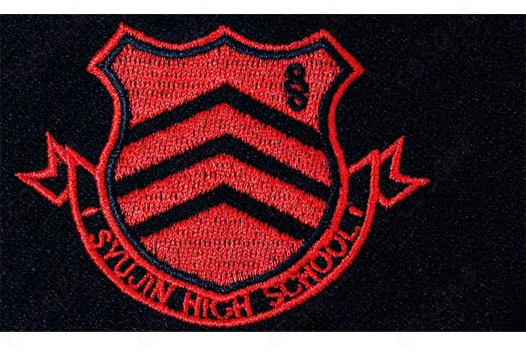 雨宮蓮 冬服コスプレ衣装の胸前図案細部画像